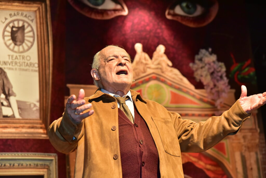 Homenagem a Othon Bastos transforma Tucano em palco de memória e arte